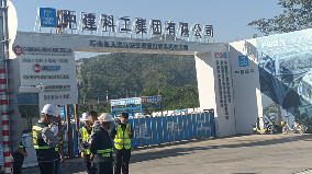 深圳坪山區(qū)人民醫(yī)院遷址重建，旭東建筑、施工、市政圍擋廠家值得信賴！