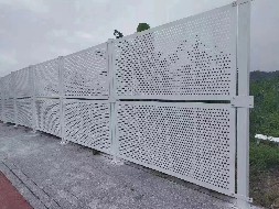 高水馬圍擋怎么固定？高水馬圍擋定制【旭東鋼構】