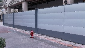 裝配式鋼結(jié)構(gòu)圍擋的價(jià)格相對(duì)傳統(tǒng)圍擋方法是否具有競(jìng)爭(zhēng)力？