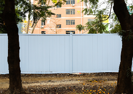 PVC圍擋價(jià)格受材質(zhì)影響 消費(fèi)者需綜合考慮質(zhì)量、價(jià)格與性價(jià)比