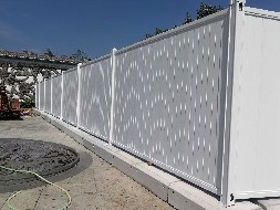 老客戶推薦新客戶，沙井道路維修項(xiàng)目再選旭東PVC圍擋